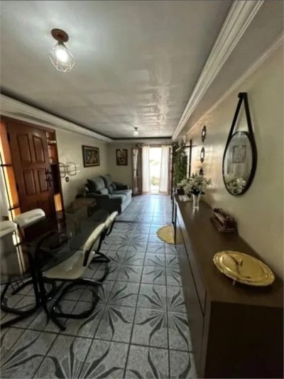 Sobrado, 3 quartos, 146 m² - Foto 1