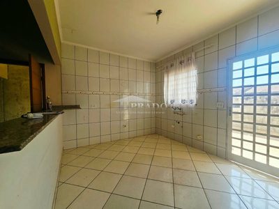 Sobrado, 4 quartos, 246 m² - Foto 4