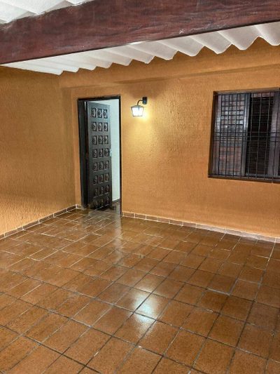 Casa, 4 quartos, 211 m² - Foto 1