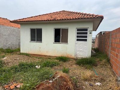 Casa, 2 quartos, 200 m² - Foto 1