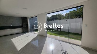 Casa, 3 quartos, 262 m² - Foto 2