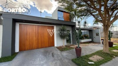 Casa, 2 quartos, 207 m² - Foto 1