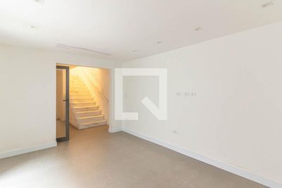 Casa, 3 quartos, 241 m² - Foto 5