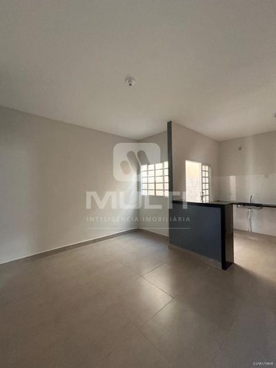 Casa, 1 quarto, 36 m² - Foto 1