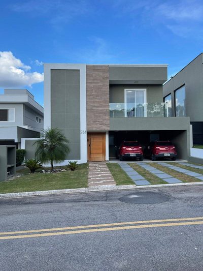 Casa, 3 quartos, 235 m² - Foto 1