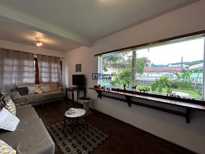 Casa, 4 quartos, 386 m² - Foto 1