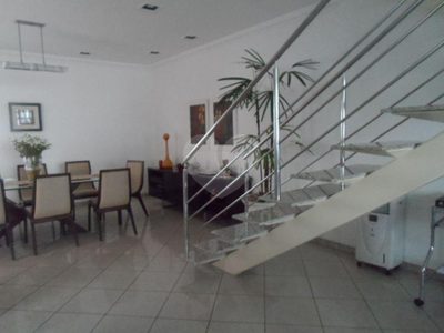 Sobrado, 3 quartos, 160 m² - Foto 2