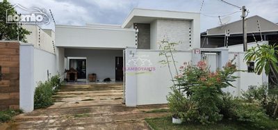 Casa, 4 quartos, 149 m² - Foto 1
