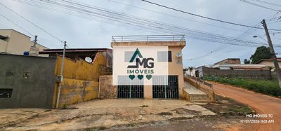Casa, 2 quartos, 128 m² - Foto 1