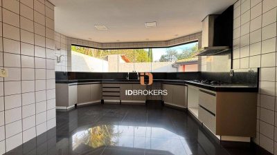 Casa, 3 quartos, 318 m² - Foto 4