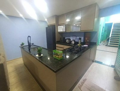 Casa, 3 quartos, 180 m² - Foto 1