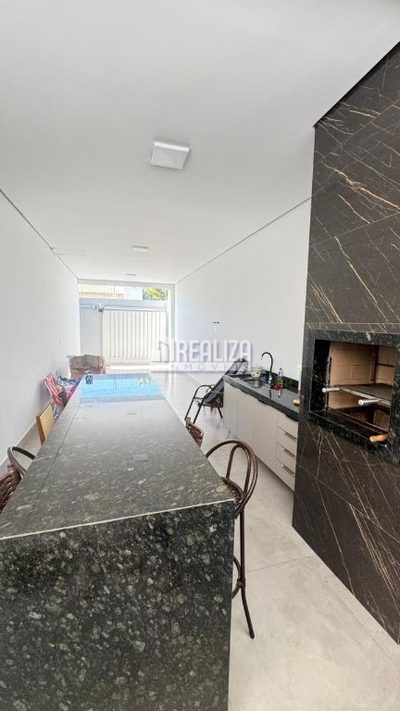 Casa, 3 quartos, 280 m² - Foto 4