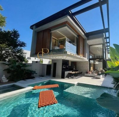 Casa, 5 quartos, 391 m² - Foto 1