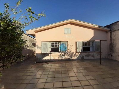 Casa, 3 quartos, 197 m² - Foto 1