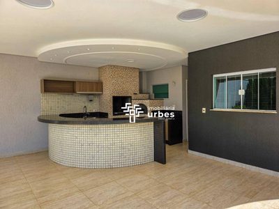 Casa, 4 quartos, 240 m² - Foto 4