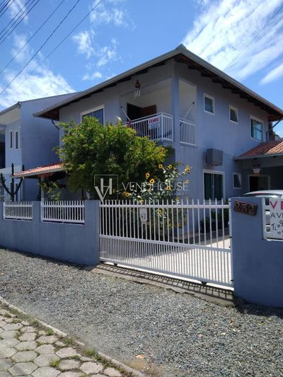 Casa, 4 quartos, 300 m² - Foto 1