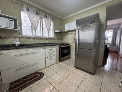 Casa, 4 quartos, 207 m² - Foto 1