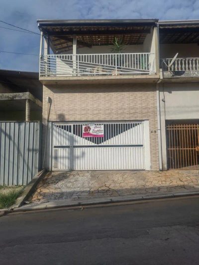 Casa, 3 quartos, 140 m² - Foto 1