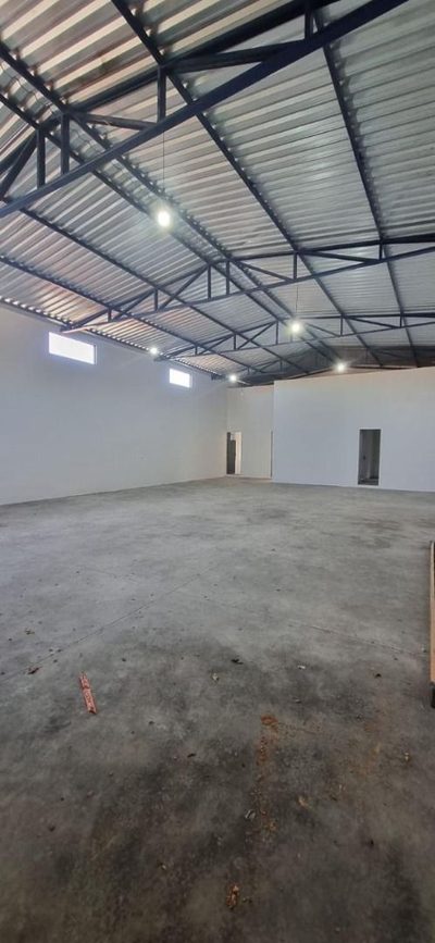 Depósito-Galpão, 250 m² - Foto 2