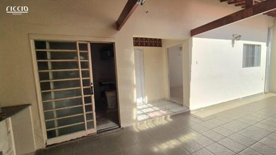 Casa, 3 quartos, 131 m² - Foto 3