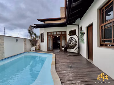 Casa, 3 quartos, 350 m² - Foto 1