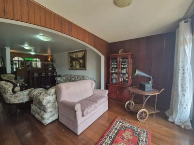 Casa, 3 quartos, 286 m² - Foto 2