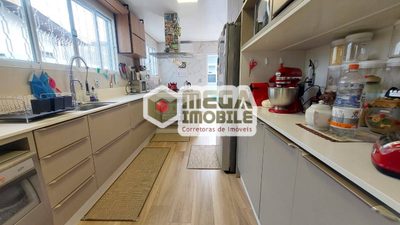Casa, 4 quartos, 180 m² - Foto 1