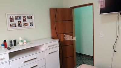 Casa, 4 quartos, 130 m² - Foto 2