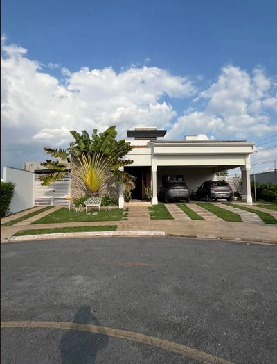 Casa, 3 quartos, 208 m² - Foto 1