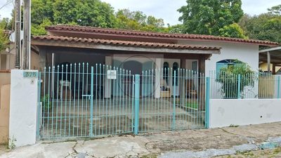 Casa, 3 quartos, 177 m² - Foto 1