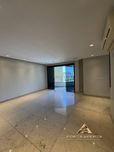 Apartamento, 3 quartos, 130 m² - Foto 2