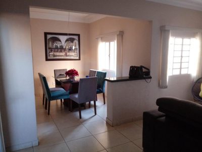 Casa, 2 quartos, 65 m² - Foto 1