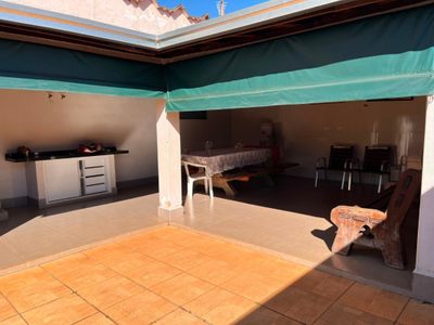 Casa, 4 quartos, 248 m² - Foto 3
