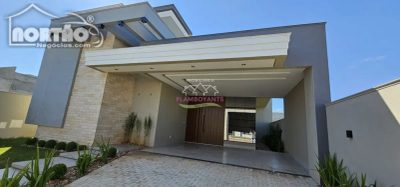 Casa, 4 quartos, 180 m² - Foto 1