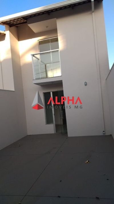 Casa, 3 quartos, 105 m² - Foto 2