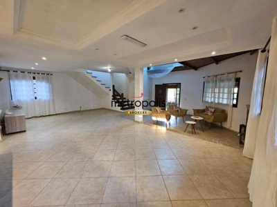 Casa, 3 quartos, 280 m² - Foto 2