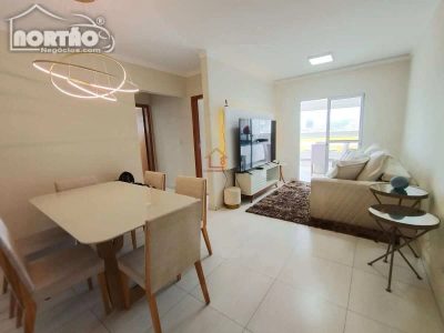Casa, 3 quartos, 82 m² - Foto 2