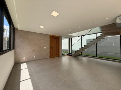 Casa, 4 quartos, 266 m² - Foto 3