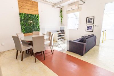 Casa, 2 quartos, 300 m² - Foto 2