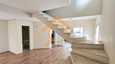 Casa, 3 quartos, 129 m² - Foto 1