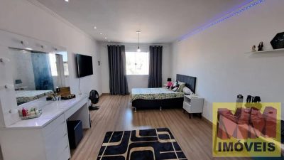Casa, 3 quartos, 200 m² - Foto 2