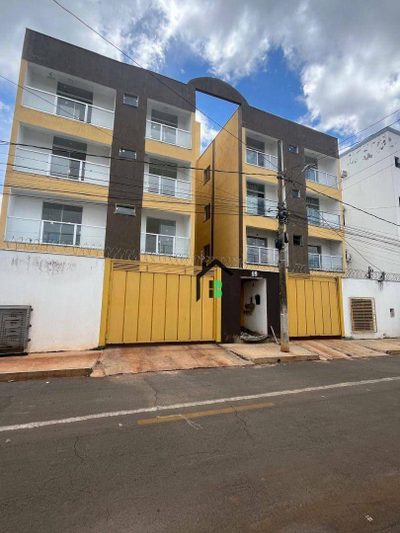Apartamento, 3 quartos, 80 m² - Foto 1