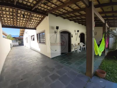 Casa, 4 quartos, 200 m² - Foto 1