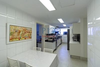 Apartamento, 3 quartos, 181 m² - Foto 3