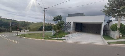 Casa, 3 quartos, 210 m² - Foto 1