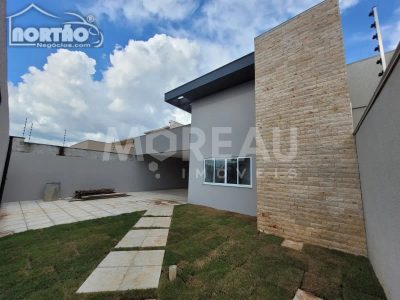Casa, 4 quartos, 147 m² - Foto 2
