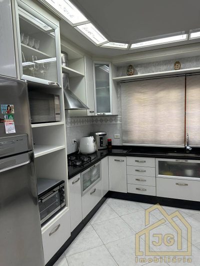Casa, 3 quartos, 195 m² - Foto 2