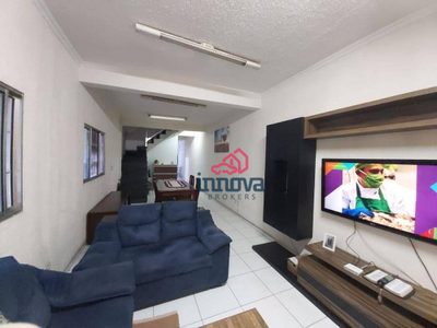 Casa, 5 quartos, 240 m² - Foto 1