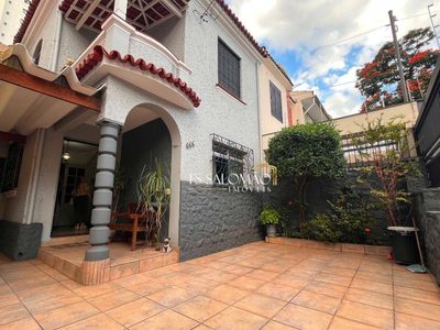 Casa, 3 quartos, 260 m² - Foto 1