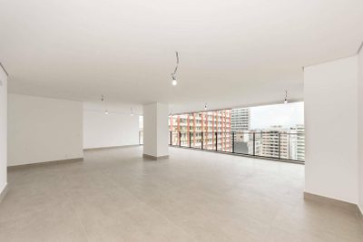 Apartamento, 3 quartos, 208 m² - Foto 2